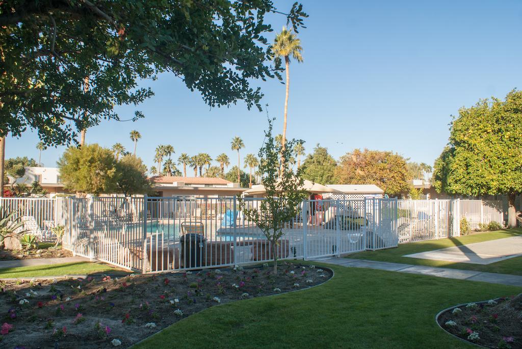 Tuscany Manor Palm Springs Exterior foto