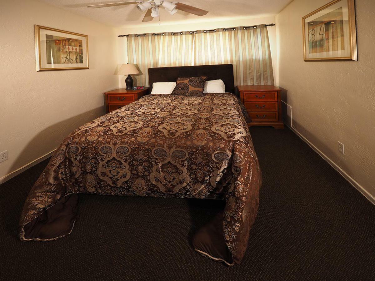Tuscany Manor Palm Springs Exterior foto
